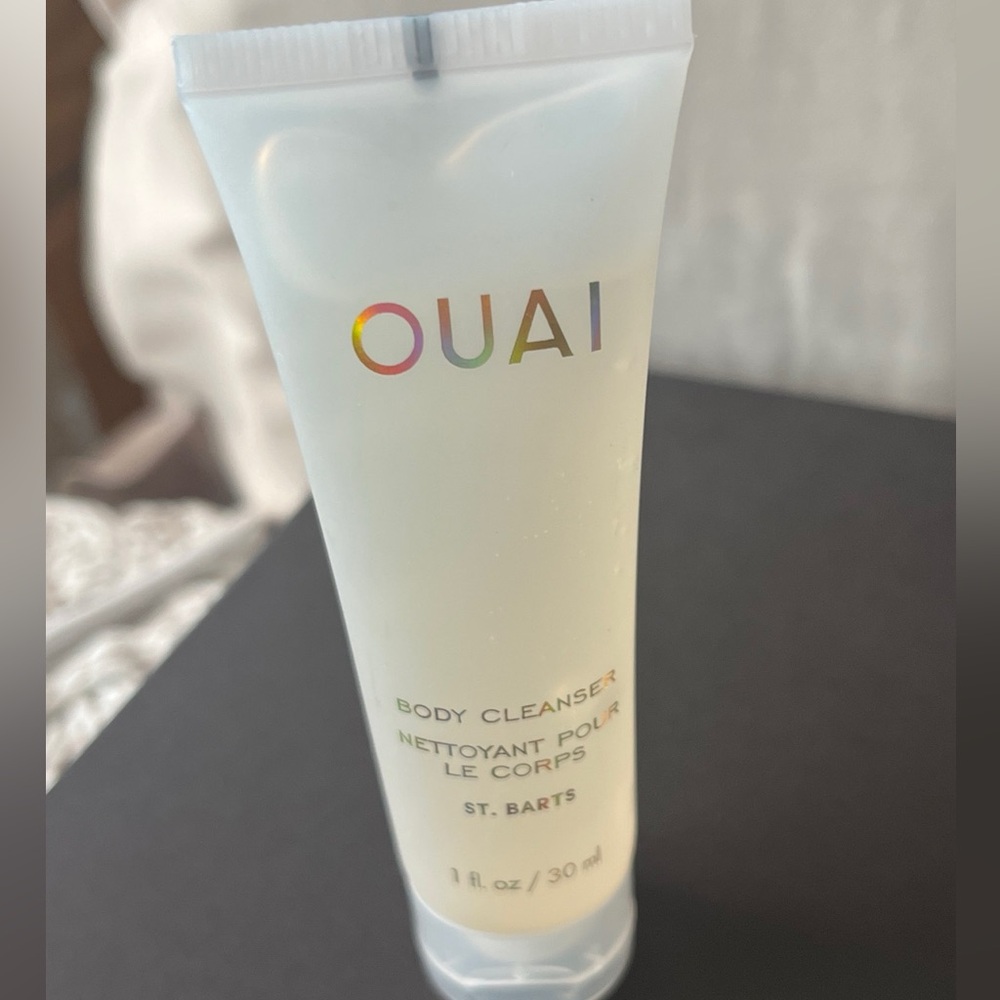 🔅5/$20 OUAI  body cleanser St. Barts